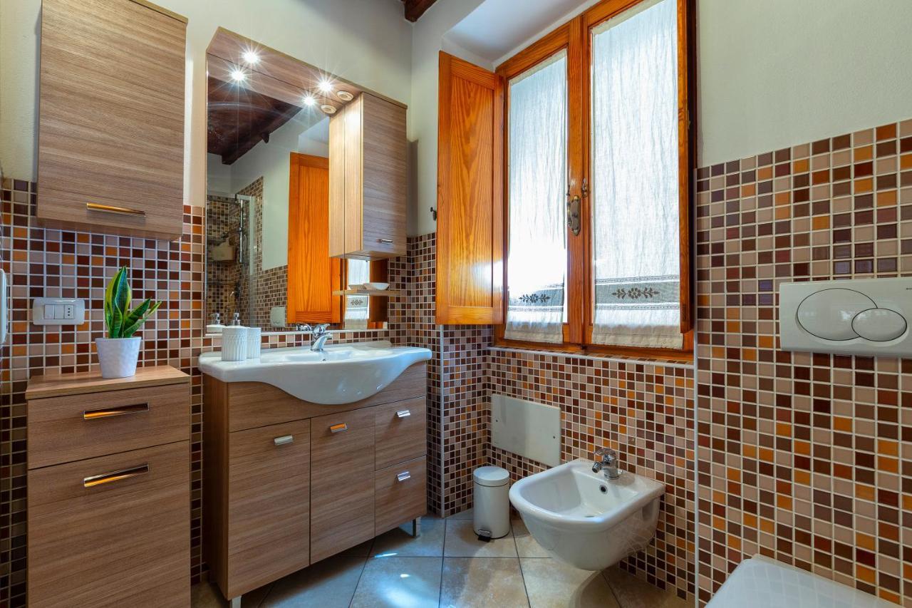 Nonno Efisio Apartment Old Town Alghero Bagian luar foto